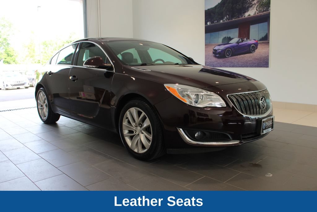 Used 2017 Buick Regal AWD image 2