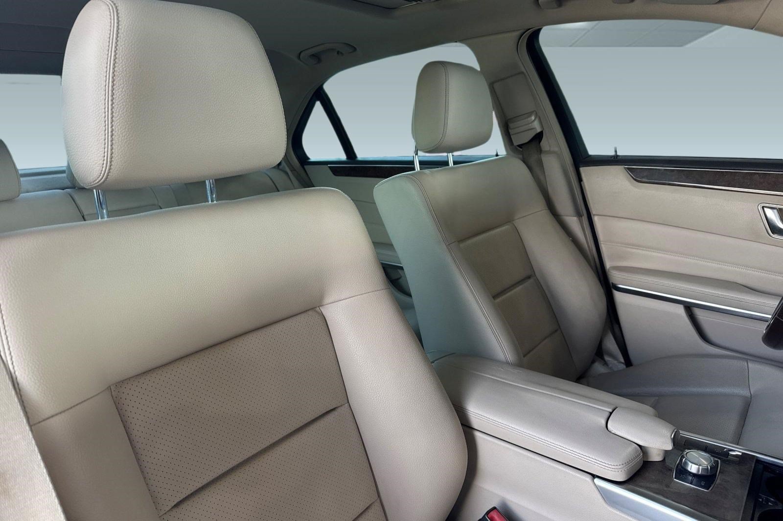 Used 2015 Mercedes-Benz E 250 BlueTEC 4MATIC Sedan image 34
