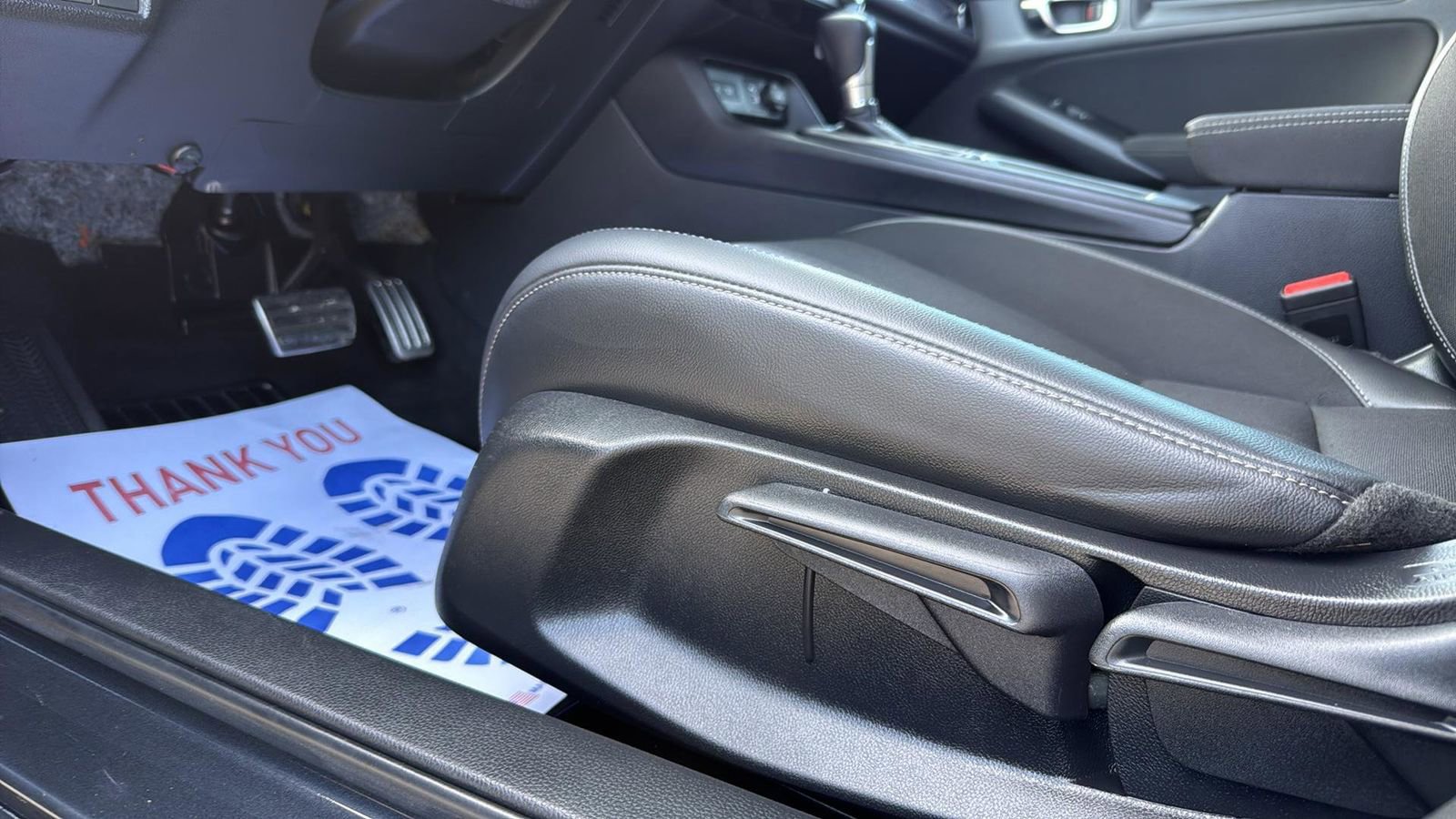 Used 2023 Honda Civic Sport image 11