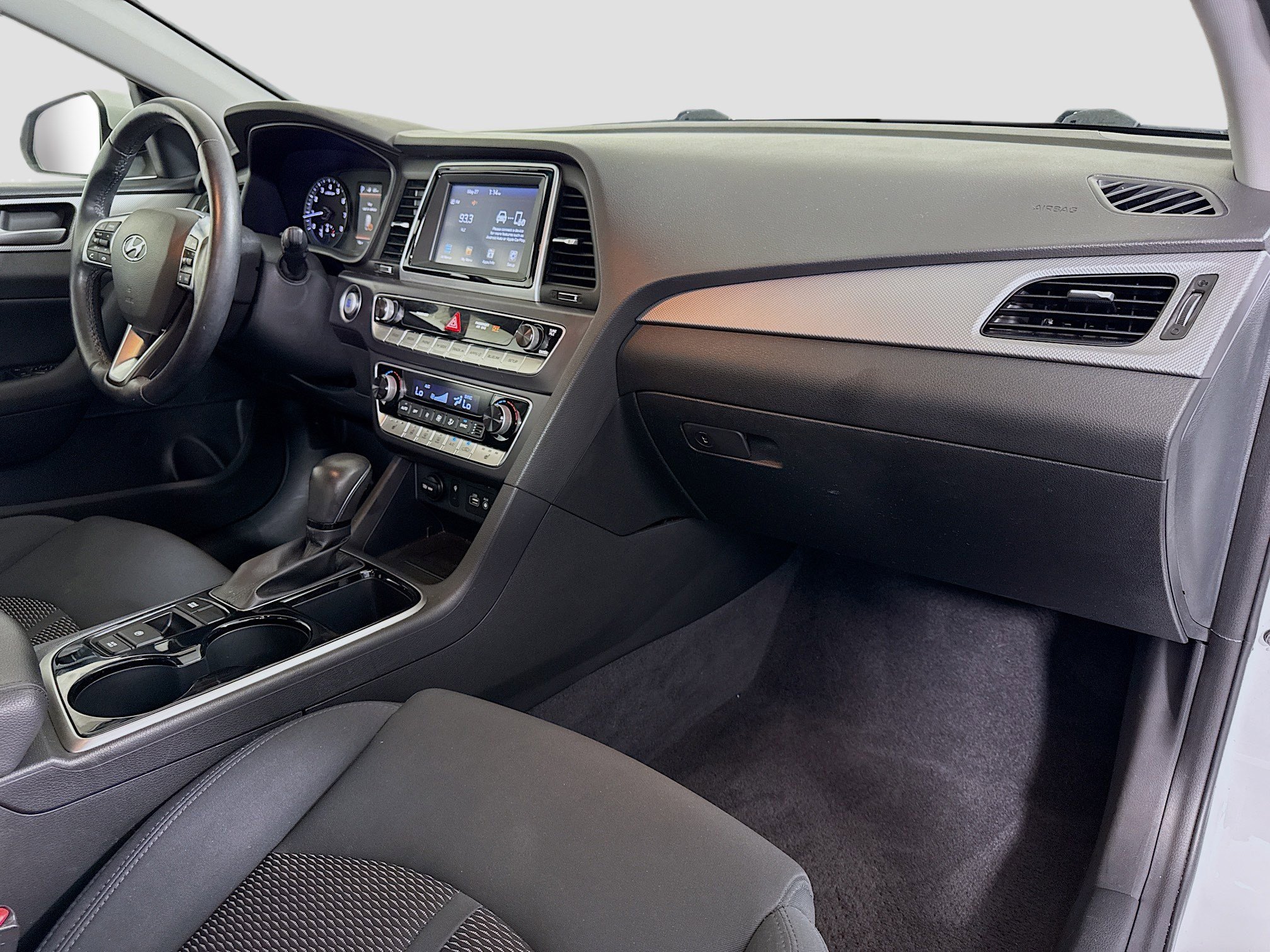 Used 2019 Hyundai Sonata SEL w/ Tech Package 02 FWD image 30