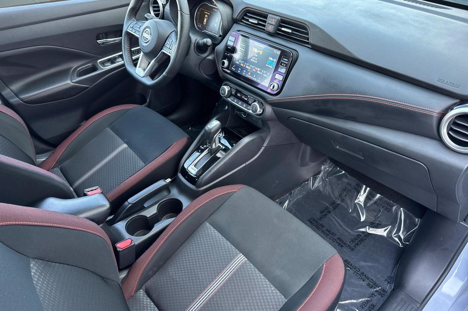 Used 2025 Nissan Versa SR w/ Trunk Package image 31