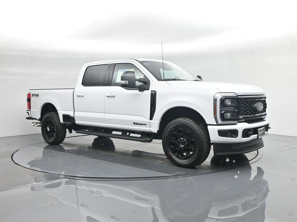 New 2026 Ford F250 Lariat w/ Black Appearance Package image 33