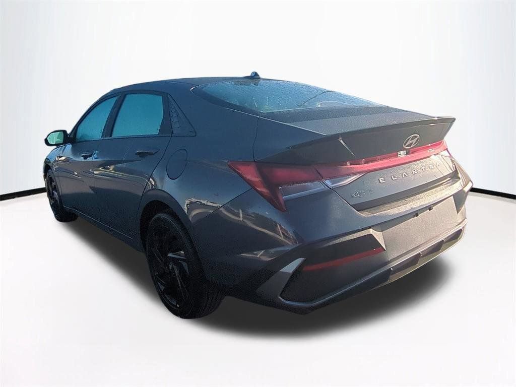 New 2026 Hyundai Elantra Sport FWD image 7