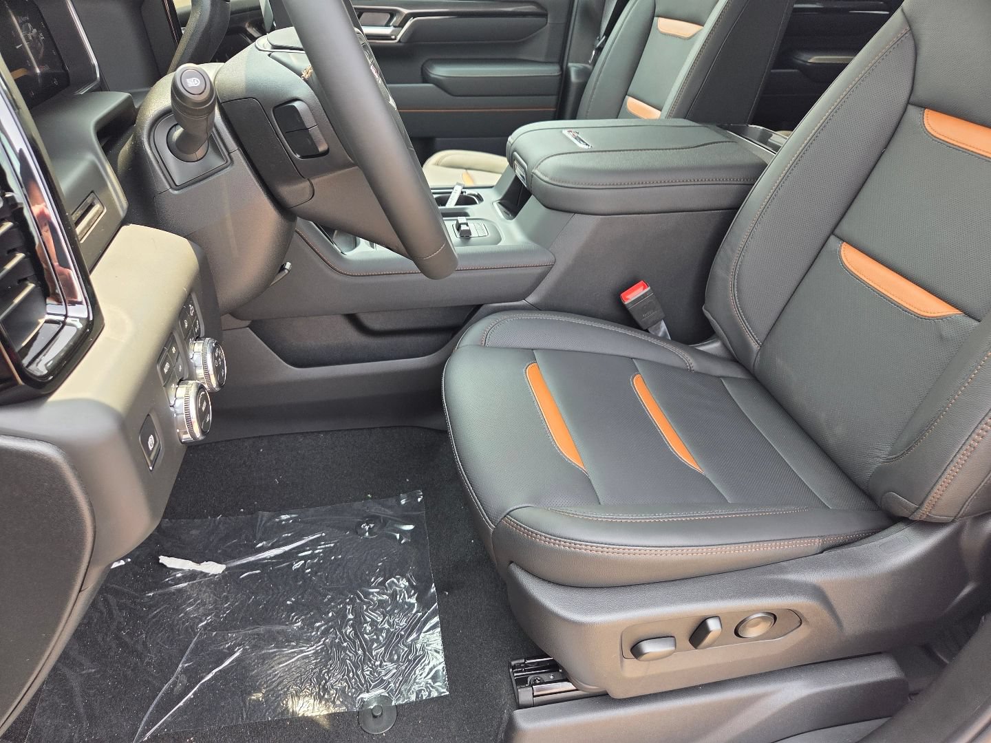 New 2026 GMC Sierra 2500 AT4 AWD/4WD image 27