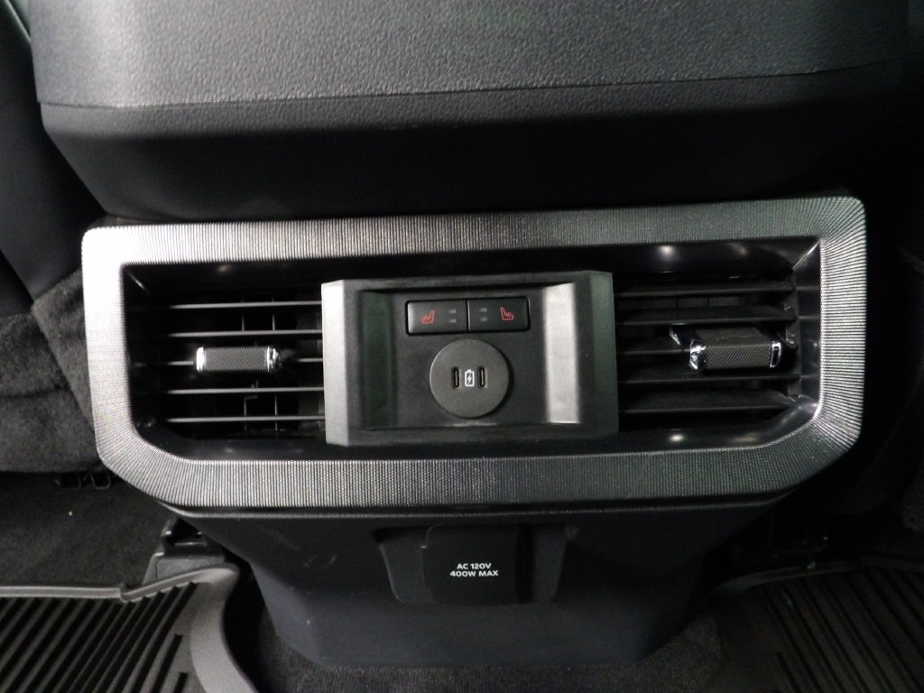 Used 2026 Ford F250 Platinum AWD/4WD image 18