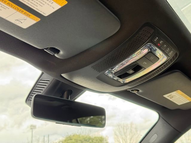 Used 2023 Mercedes-Benz GLB 250 image 28