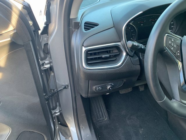 Used 2024 Chevrolet Equinox LT image 10