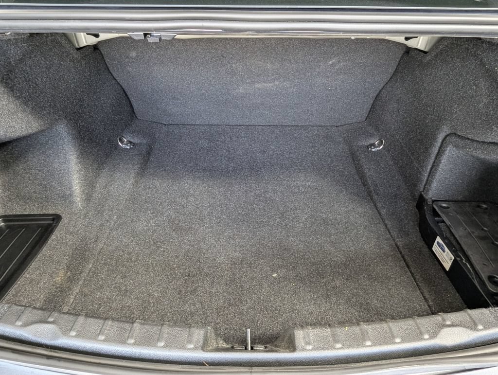 Used 2015 BMW 320i Sedan RWD image 27