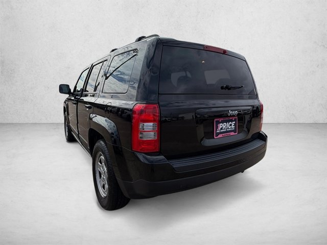 Used 2015 Jeep Patriot Sport w/ Power Value Group FWD image 8