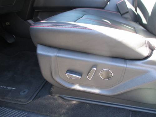 Used 2024 Ford Expedition Limited image 19