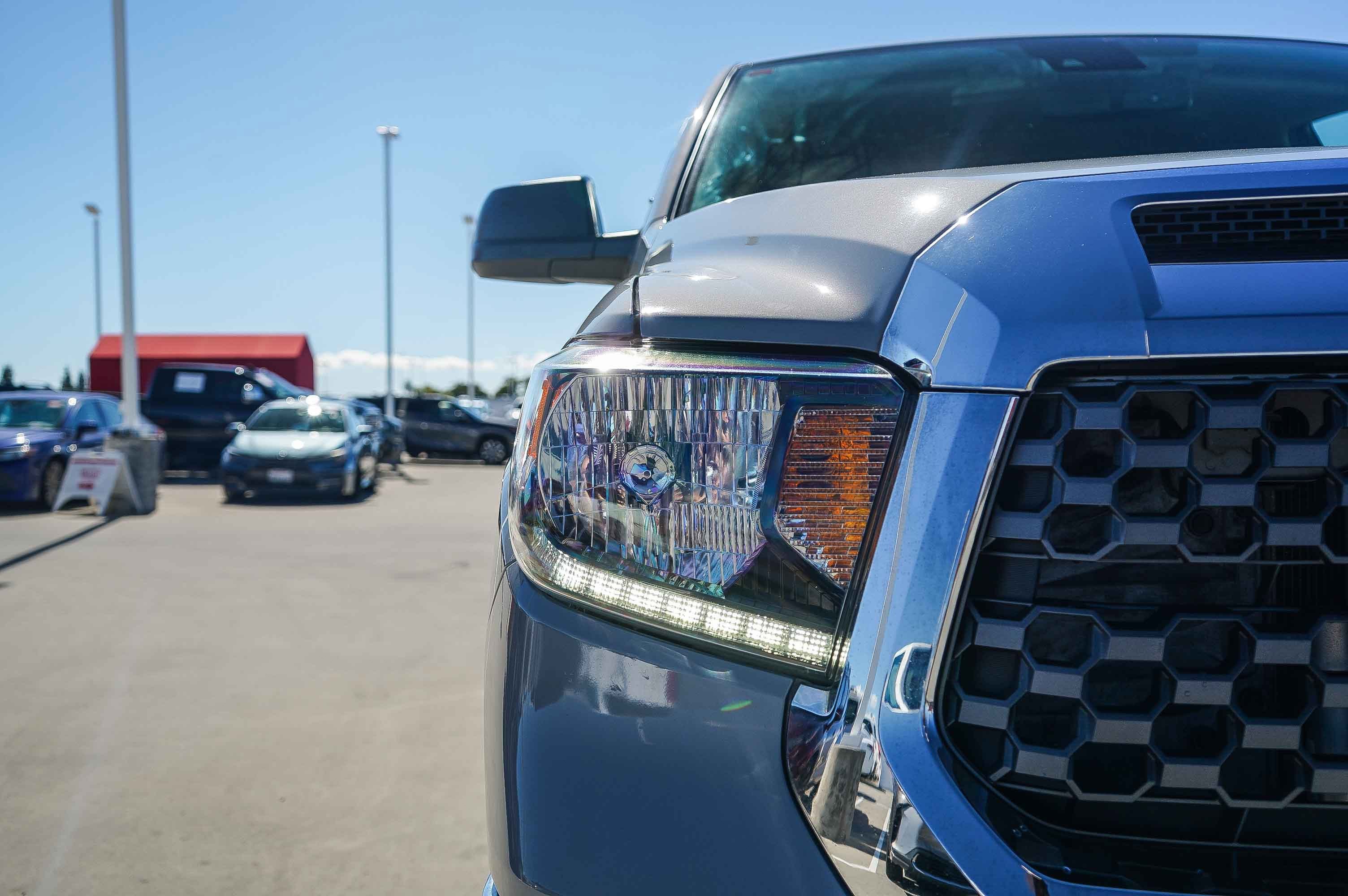 Used 2021 Toyota Tundra SR5 w/ SR5 Upgrade Package image 11