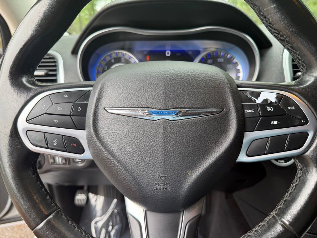 Used 2021 Chrysler 300 Touring w/ Sport Appearance Package image 23