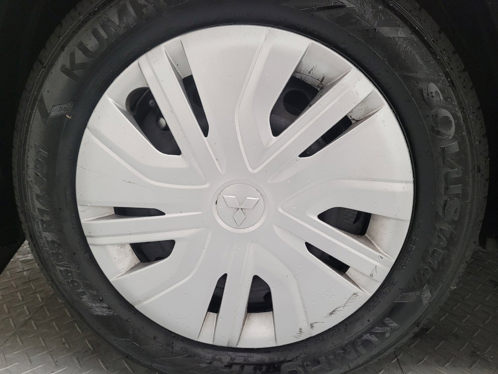 Used 2024 Mitsubishi Mirage ES FWD image 31