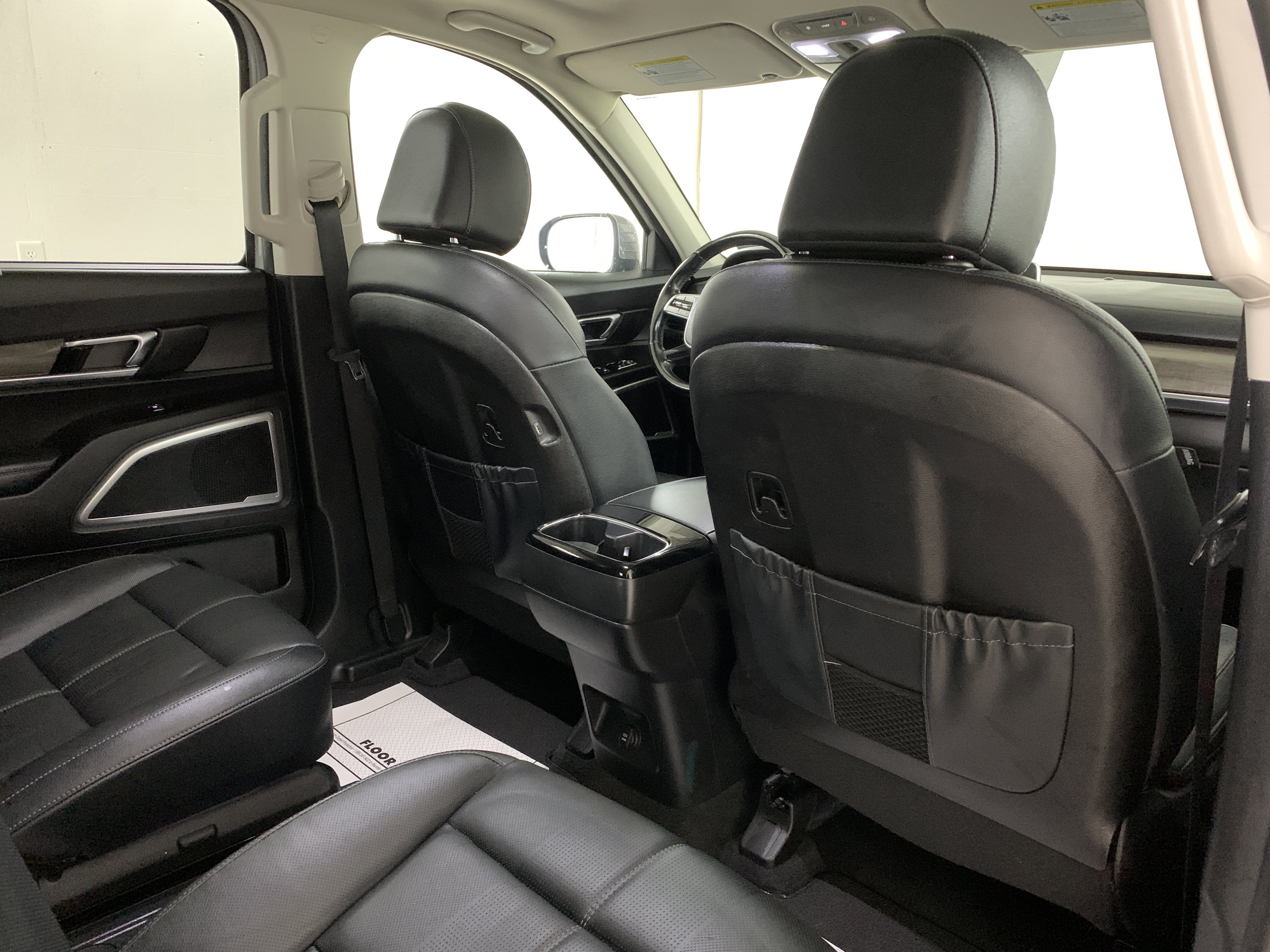 Used 2022 Kia Telluride EX w/ EX Premium Package image 35