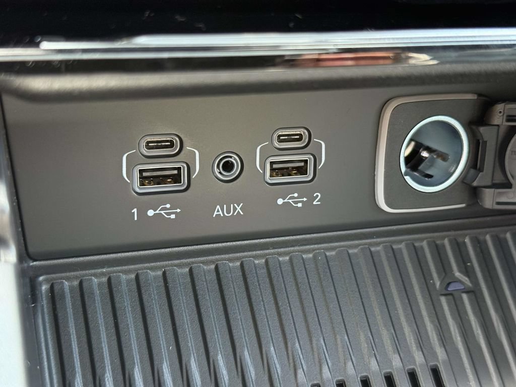 New 2027 Jeep Grand Cherokee Limited AWD/4WD image 30