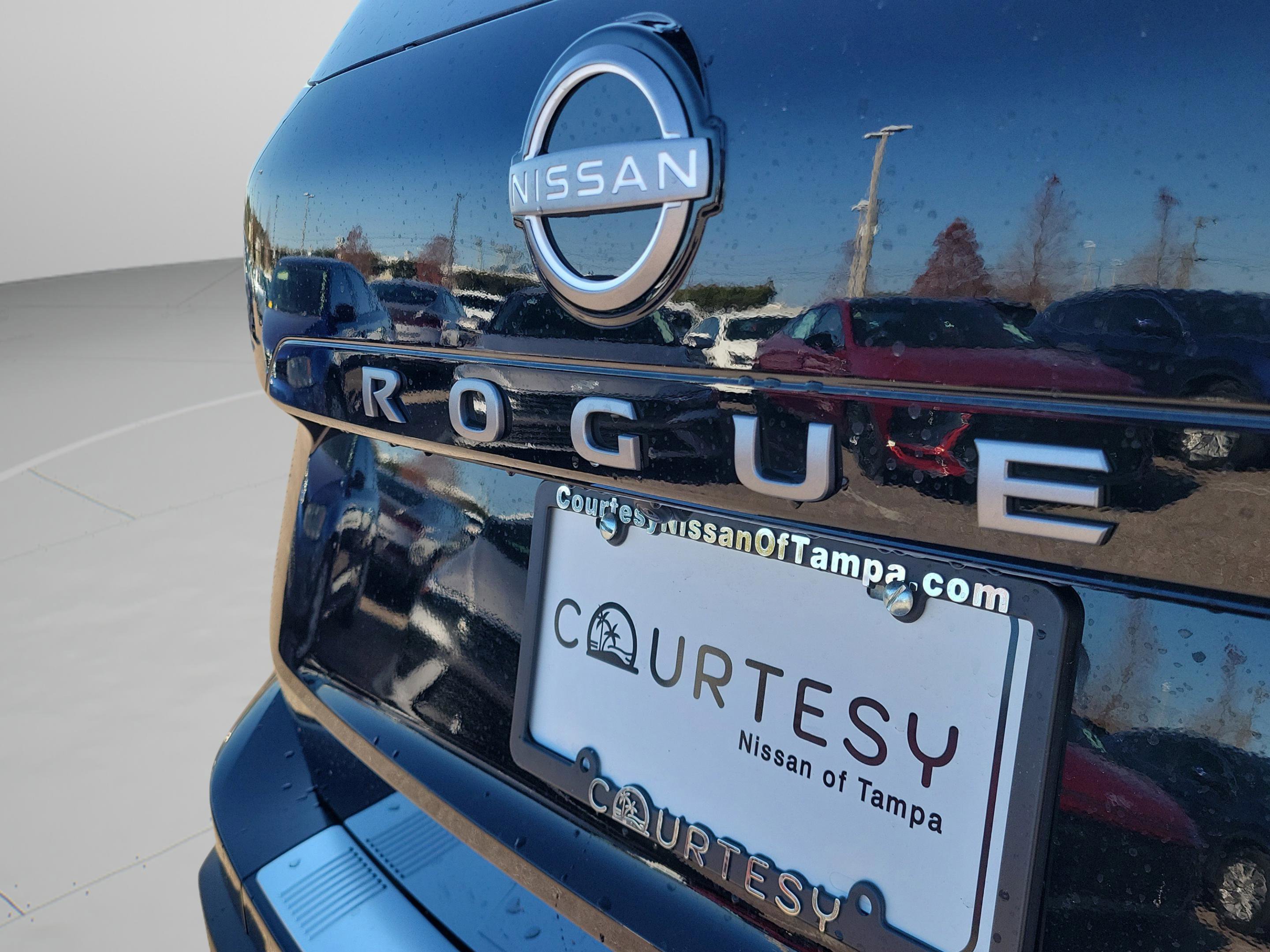 New 2026 Nissan Rogue SV w/ Cold Weather Package FWD image 8