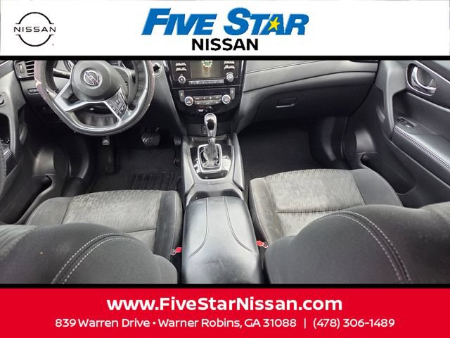 Used 2017 Nissan Rogue SV AWD/4WD image 8