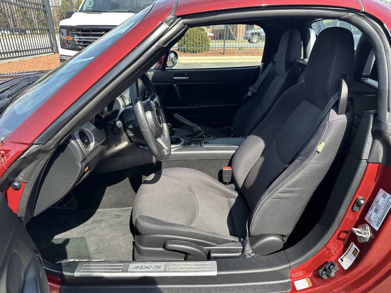 Used 2009 MAZDA MX-5 Miata Sport image 14