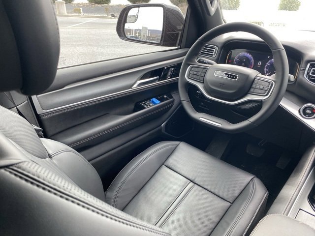 New 2025 Jeep Wagoneer Series II w/ Premium Group I image 35