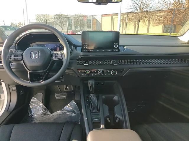 Used 2024 Honda Accord EX image 12