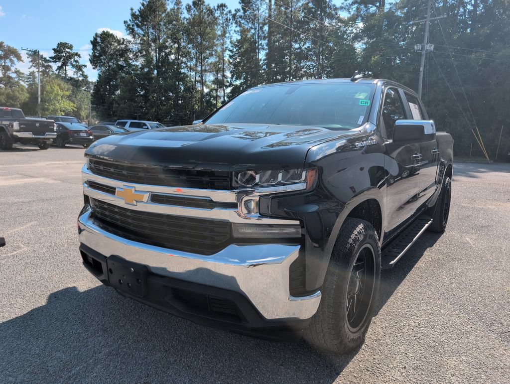 Used 2021 Chevrolet Silverado 1500 LT w/ Bed Protection Package RWD image 4