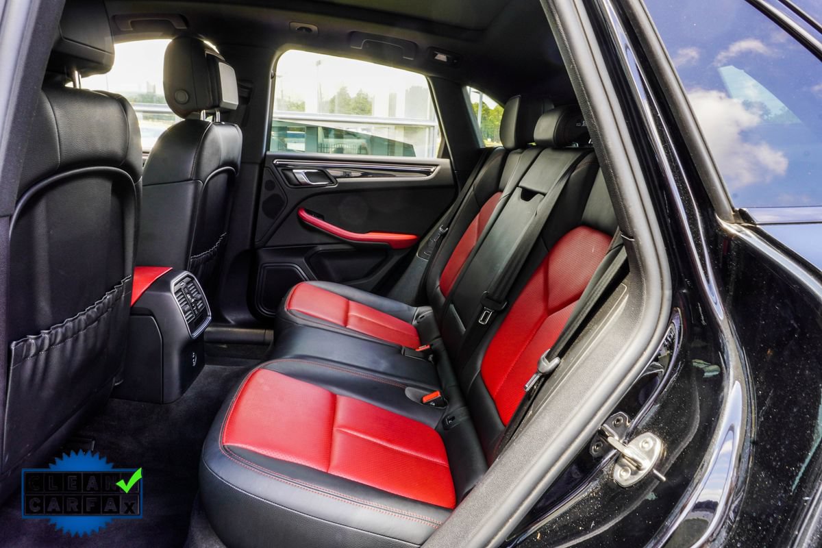 Used 2021 Porsche Macan S AWD/4WD image 39