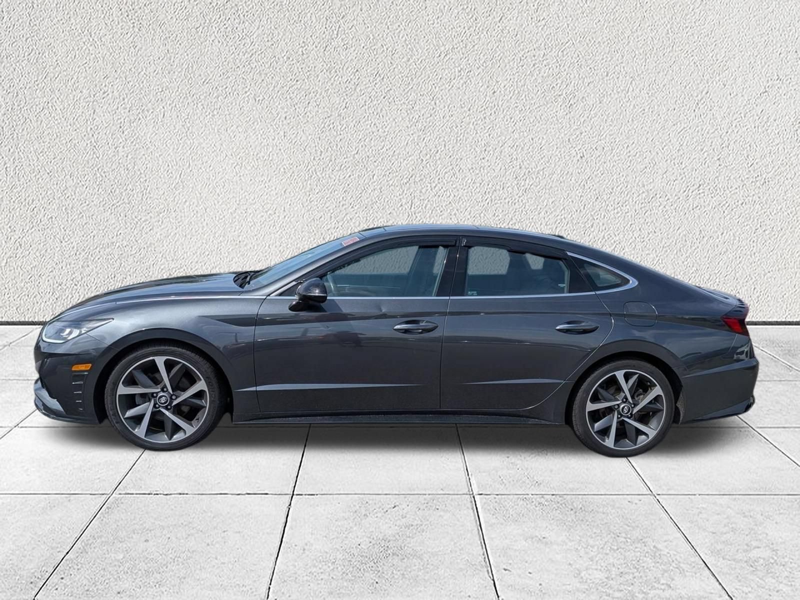 Used 2022 Hyundai Sonata SEL Plus w/ Preferred Accessory Package FWD image 6