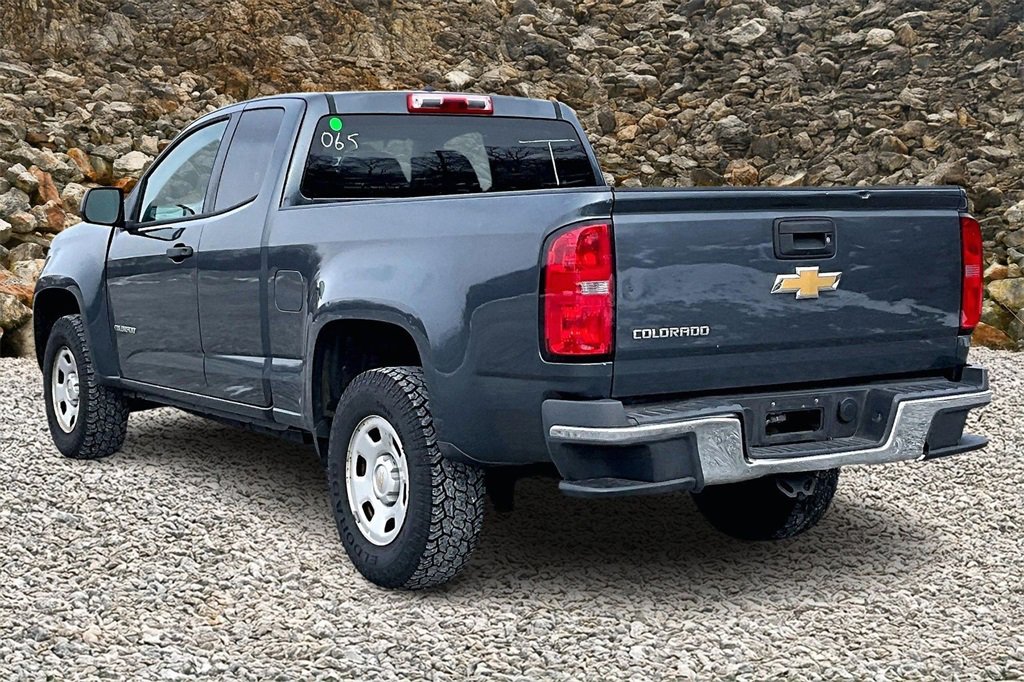Used 2015 Chevrolet Colorado W/T image 9
