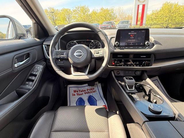 Certified 2024 Nissan Rogue SV w/ SV Premium Package image 24