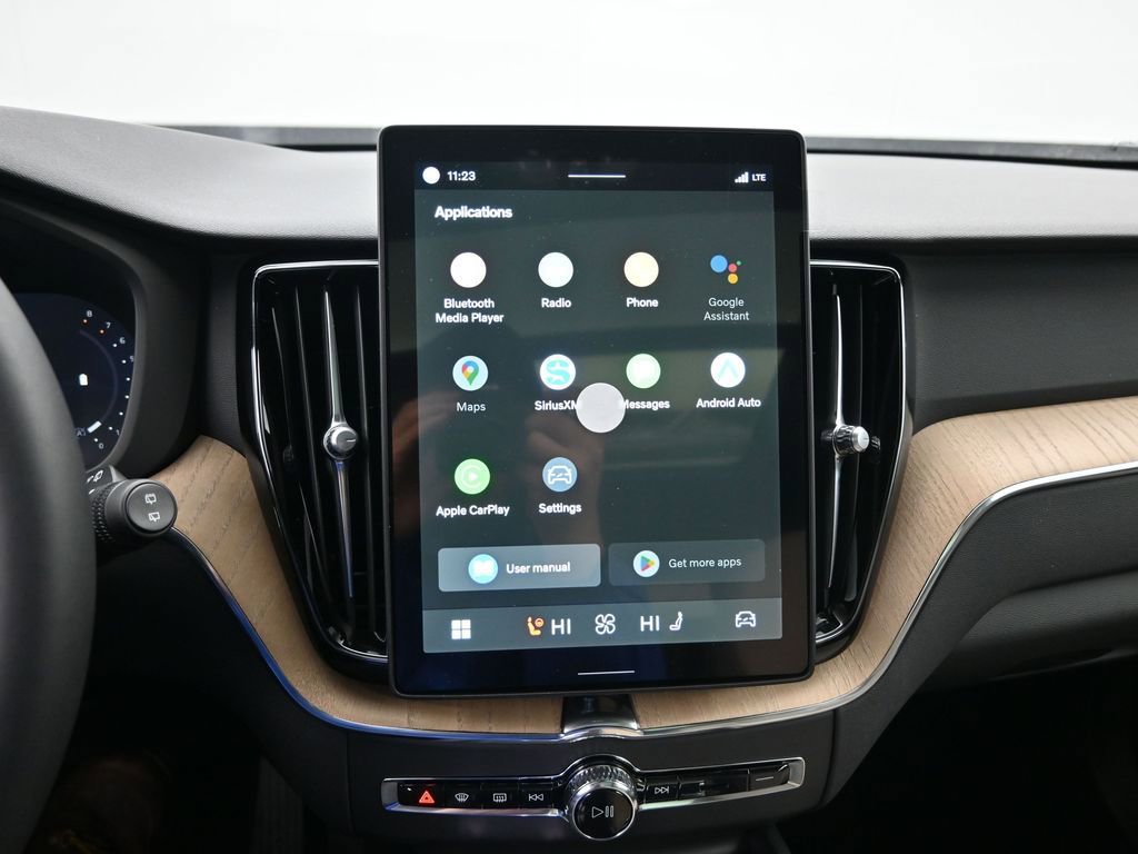 New 2026 Volvo XC60 B5 Plus w/ Climate Package image 14