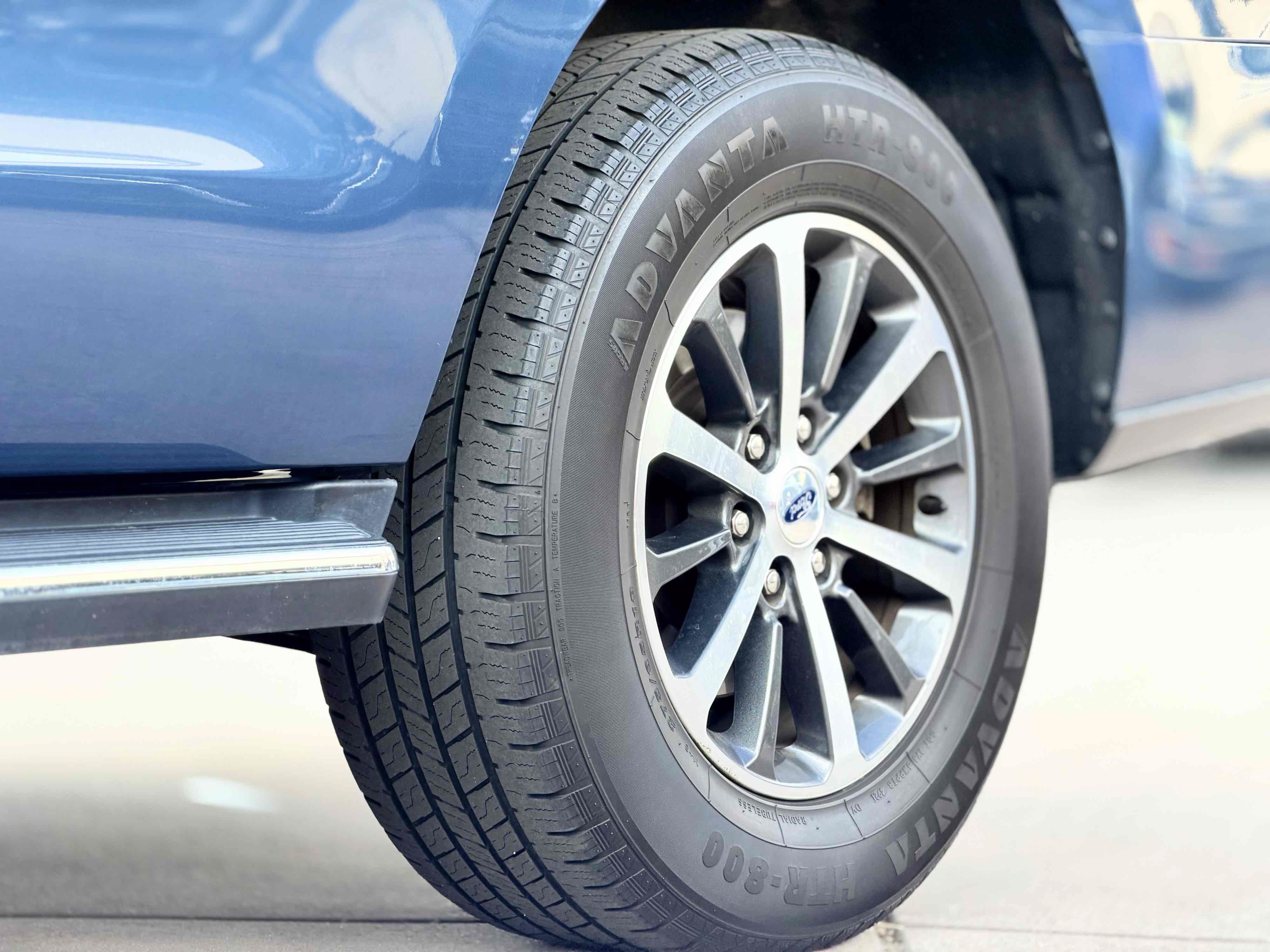 Used 2019 Ford Expedition XLT w/ Equipment Group 202A image 14