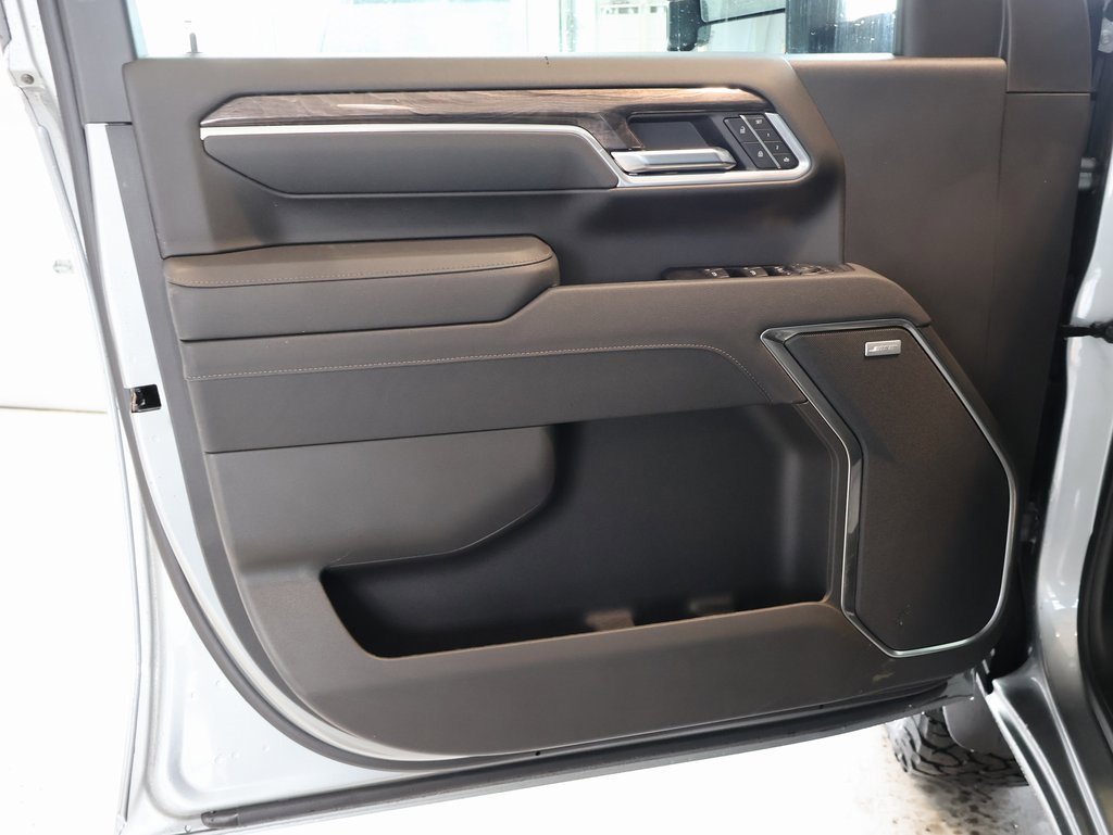 New 2026 Chevrolet Silverado 2500 LTZ w/ LTZ Plus Package image 13