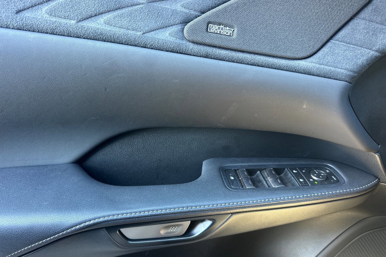 Certified 2024 Lexus RX 350 w/ Convenience Package image 11