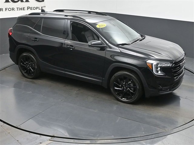 Used 2023 GMC Terrain SLT w/ Infotainment Package II image 37