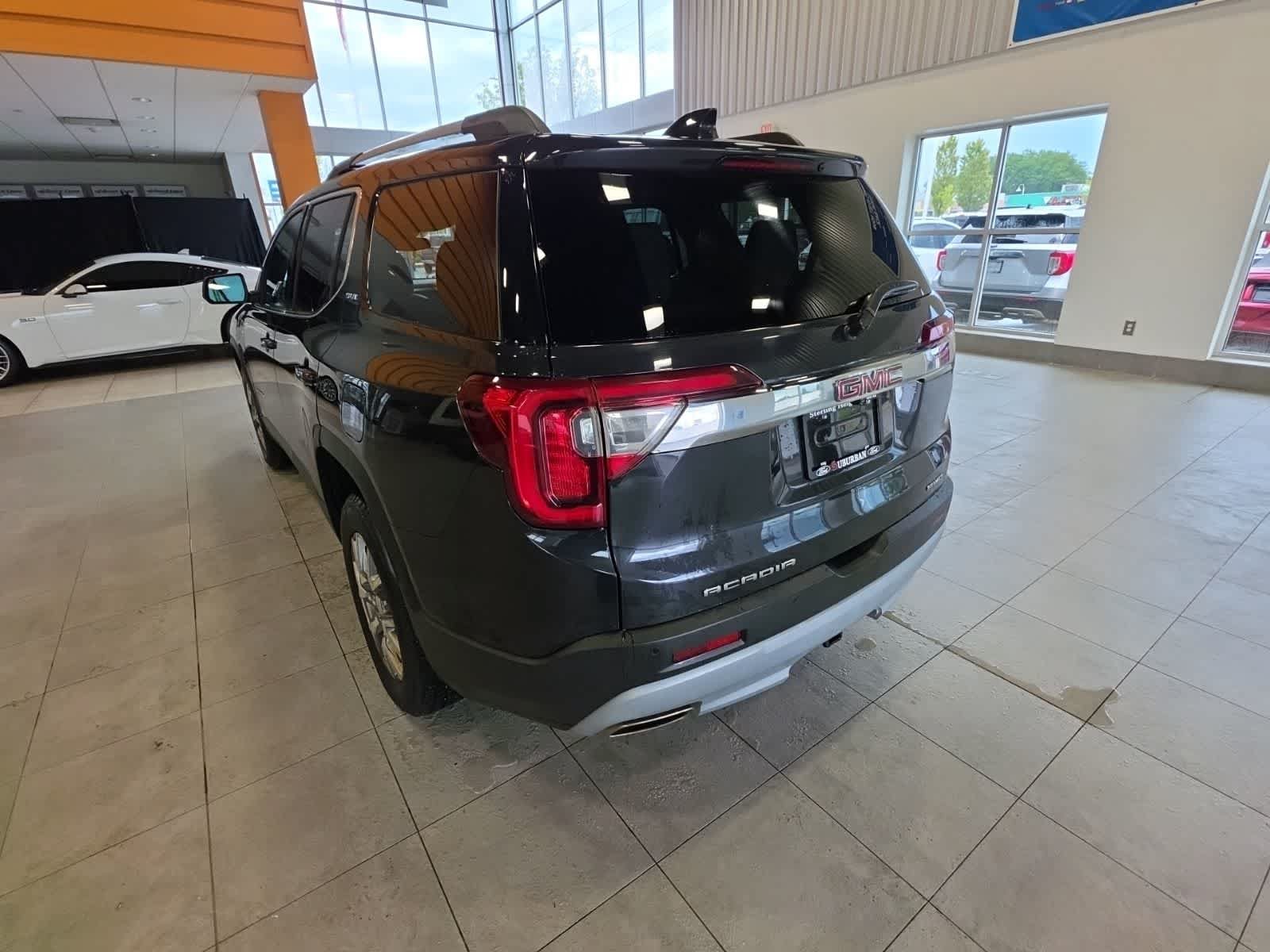 Used 2020 GMC Acadia SLT w/ GMC Pro Grade Package AWD/4WD image 11