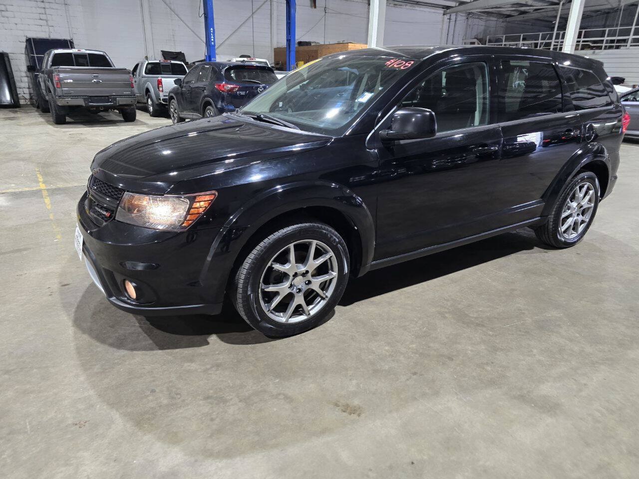 Used 2015 Dodge Journey R/T w/ Flexible Seating Group
