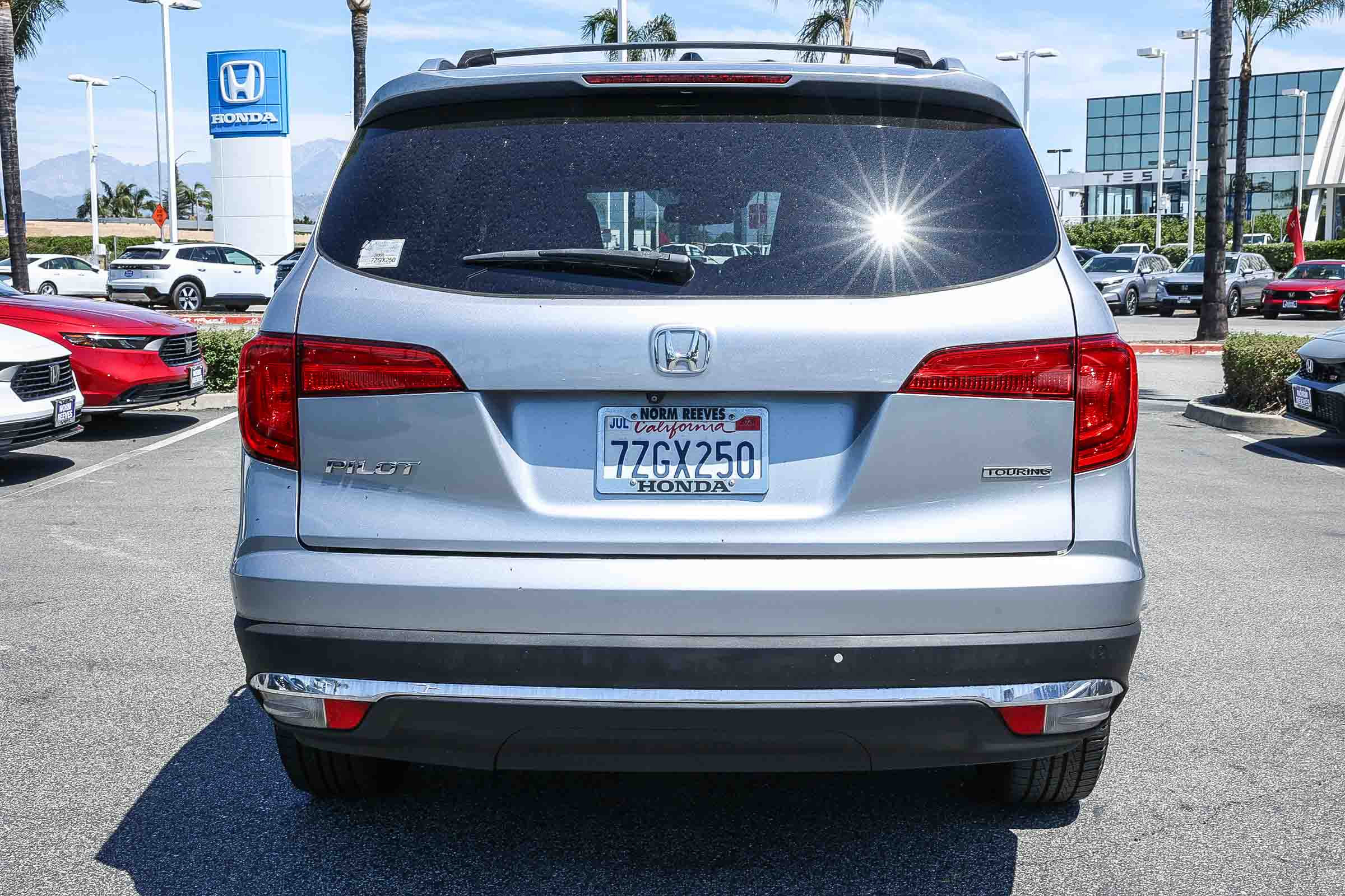 Used 2017 Honda Pilot Touring image 6