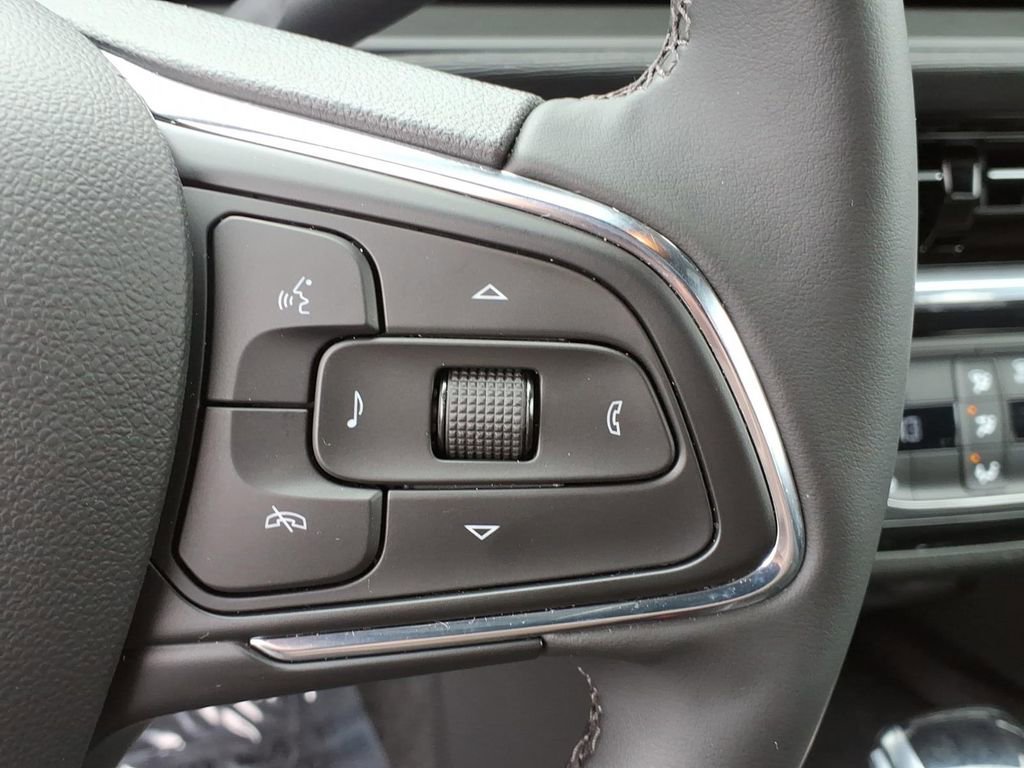Used 2024 Buick Envista Sport Touring w/ Convenience I Package image 21