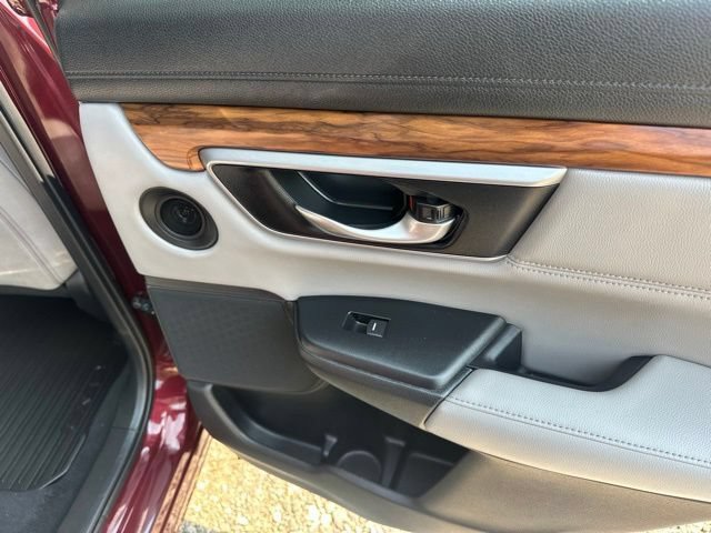 Used 2018 Honda CR-V Touring image 17