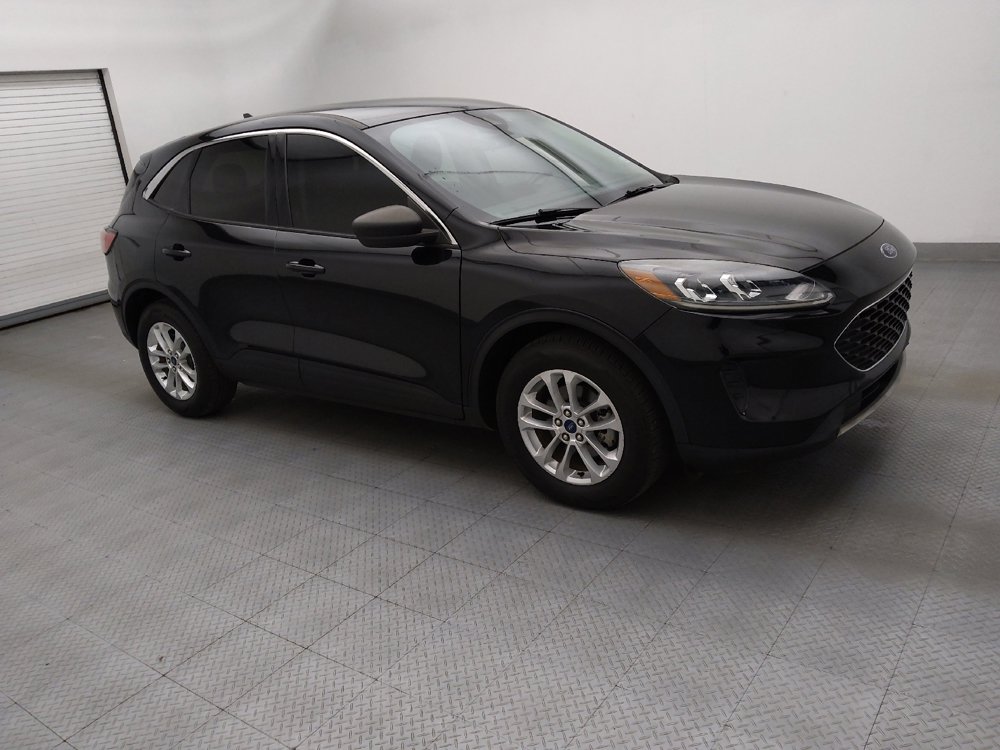 Used 2022 Ford Escape SE w/ Convenience Package FWD image 11