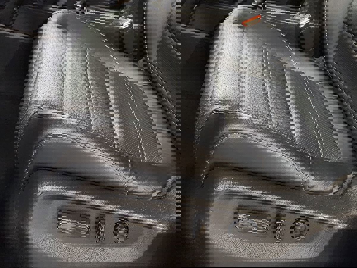 Used 2019 Honda CR-V Touring image 45