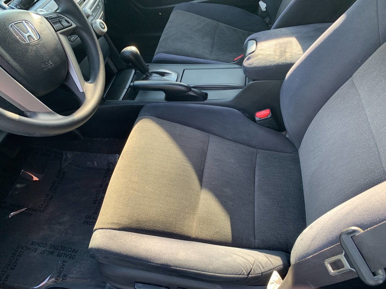 Used 2010 Honda Accord LX-P image 18