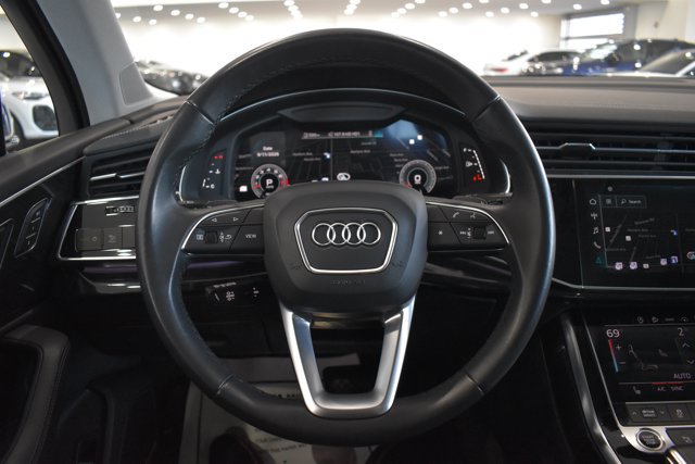 Used 2023 Audi Q7 3.0T Premium Plus AWD/4WD image 31