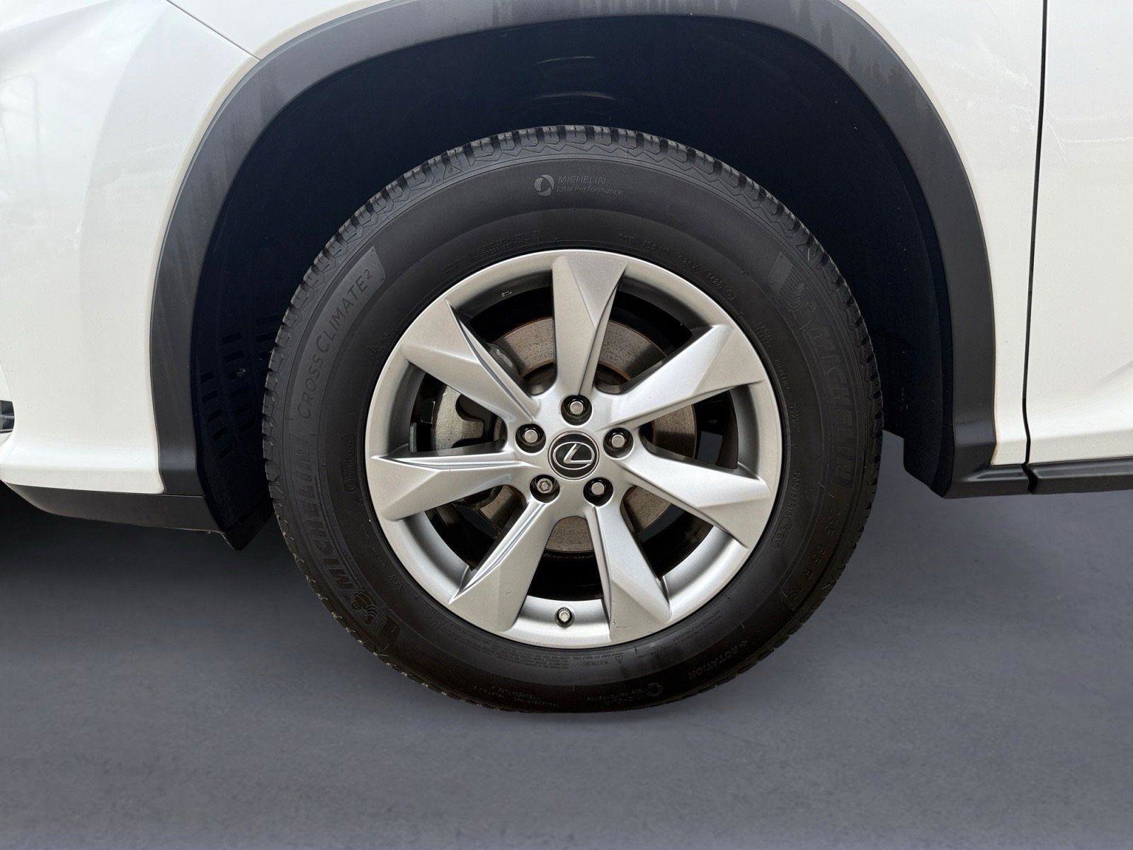 Used 2019 Lexus RX 350 FWD w/ Accessory Package image 10