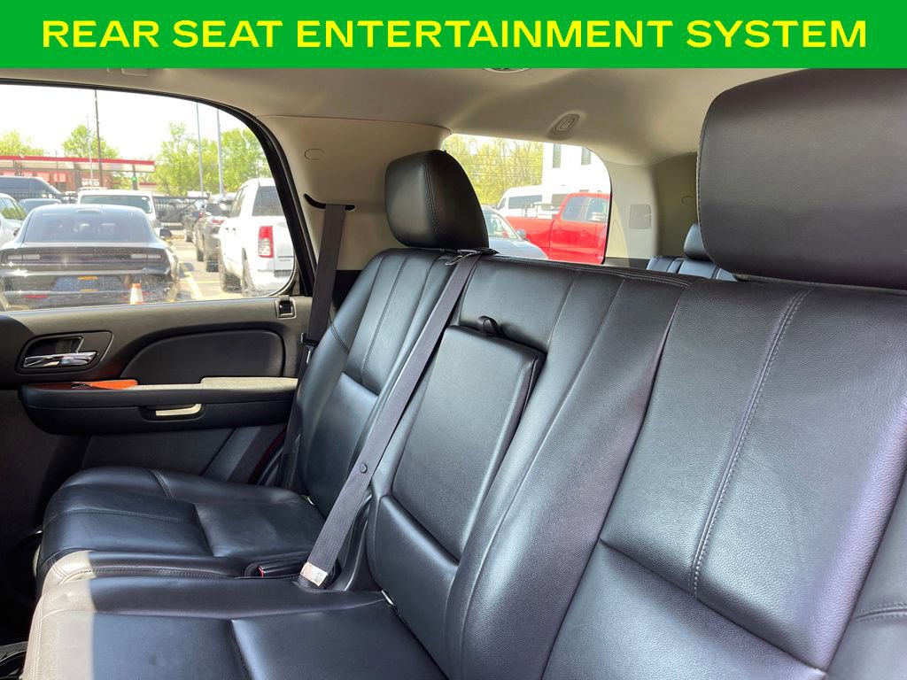 Used 2013 Chevrolet Tahoe LT w/ Luxury Package AWD/4WD image 14