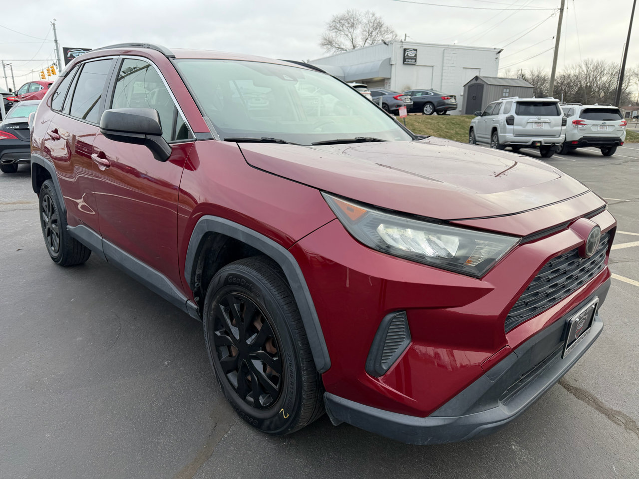 Used 2019 Toyota RAV4 LE image 13