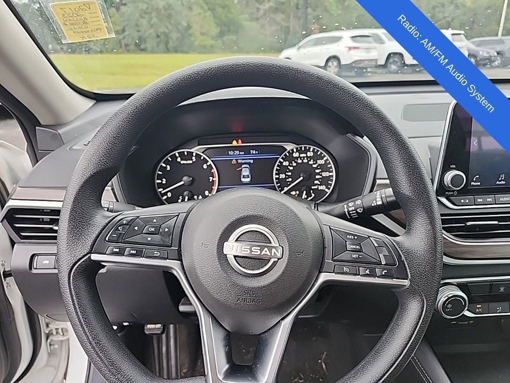 Used 2023 Nissan Altima 2.5 SV FWD image 4