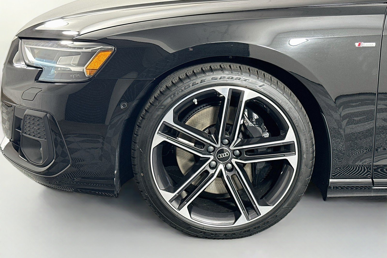 New 2027 Audi A8 L 3.0T AWD/4WD image 11