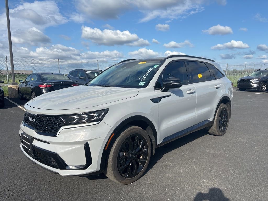 Certified 2023 Kia Sorento SX image 7