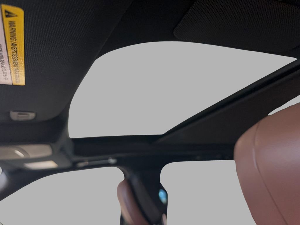 Used 2025 Lincoln Navigator Reserve image 31